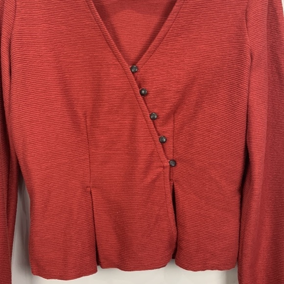 Madewell Texture & Thread Button Wrap Top- Burnt Orange - Picture 4 of 11